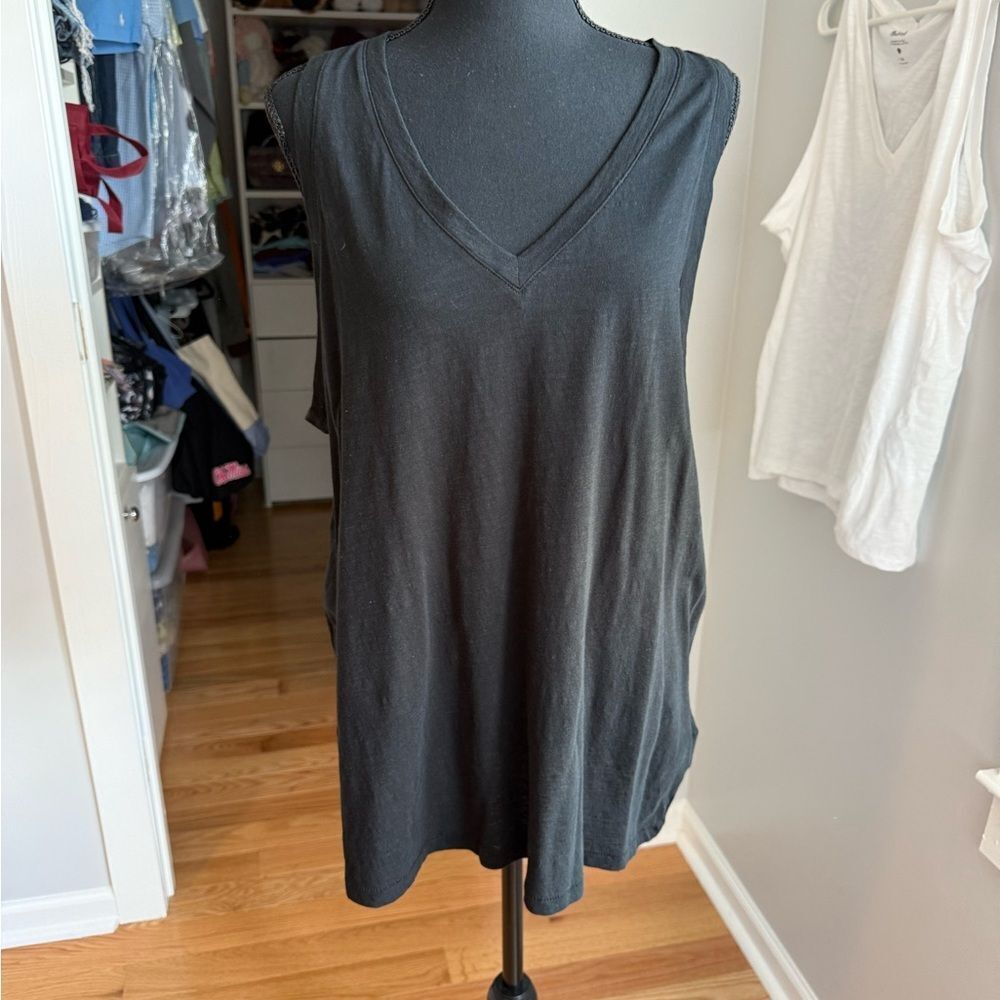 Madewell Black Sleeveless Women's Top